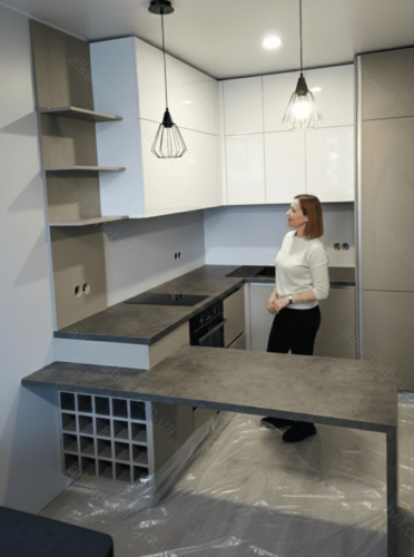 дизайнерська барна стійка з масиву дерева на замовлення