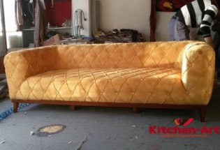 желтая мягкая мебель