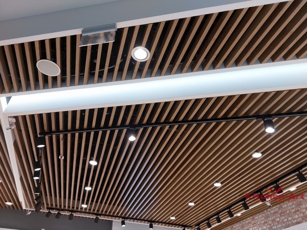 стельові реєчні панелі з дерева