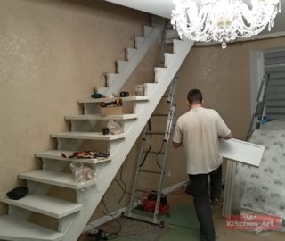 производство мебели под лестницей варианты