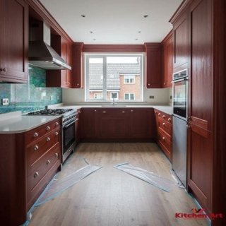 п образная кухня красного цвета