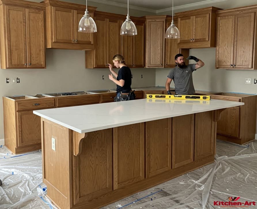 установка кухни из ольхи на заказ