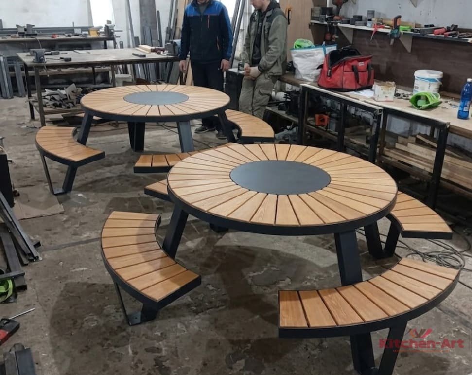 Дизайнерські вуличні лавки в стилі лофт