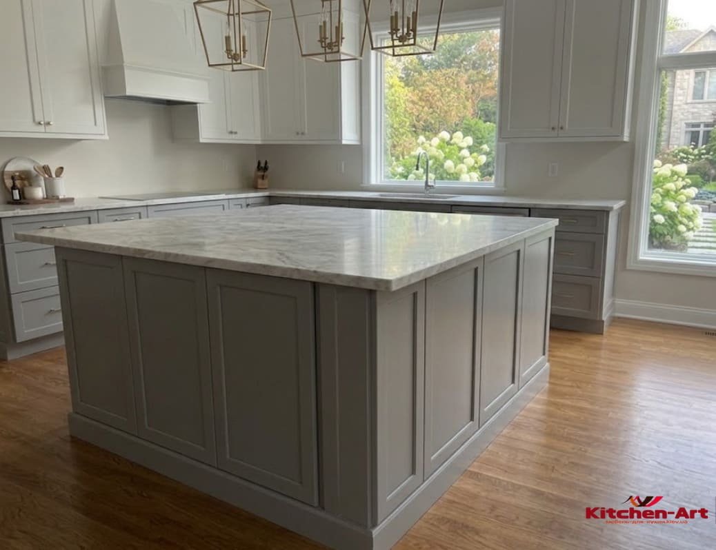 дерев'яна кухня класика