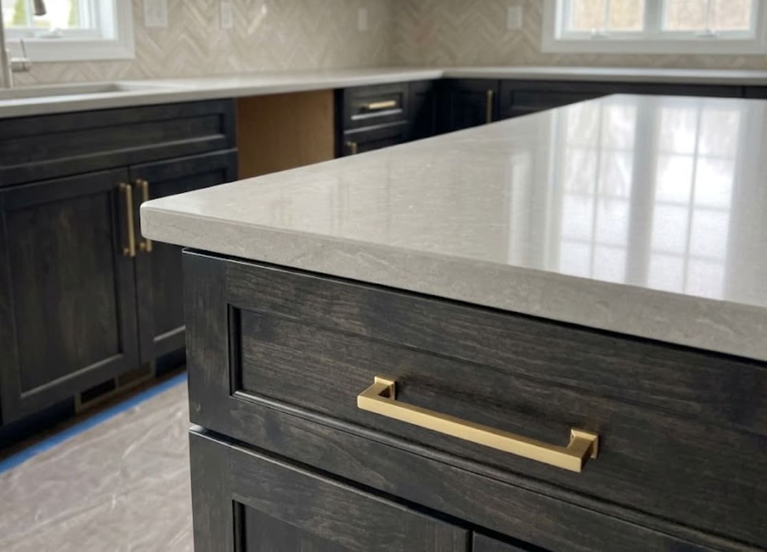 кухні з ясеня на замовлення