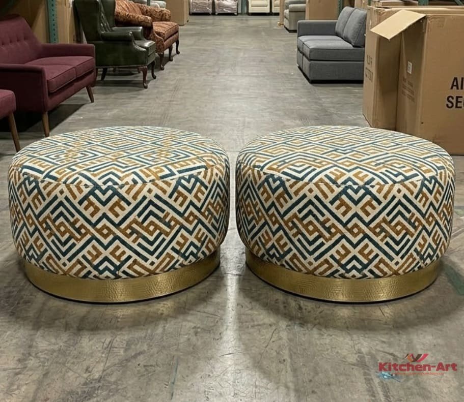 ексклюзивний мінімалістичний пуф у скандинавському стилі