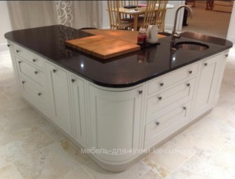 угловой кухонный деревянный остров