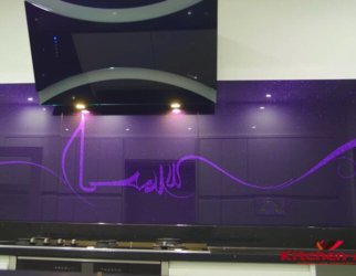 Стеклянный фартук на кухню стоимость