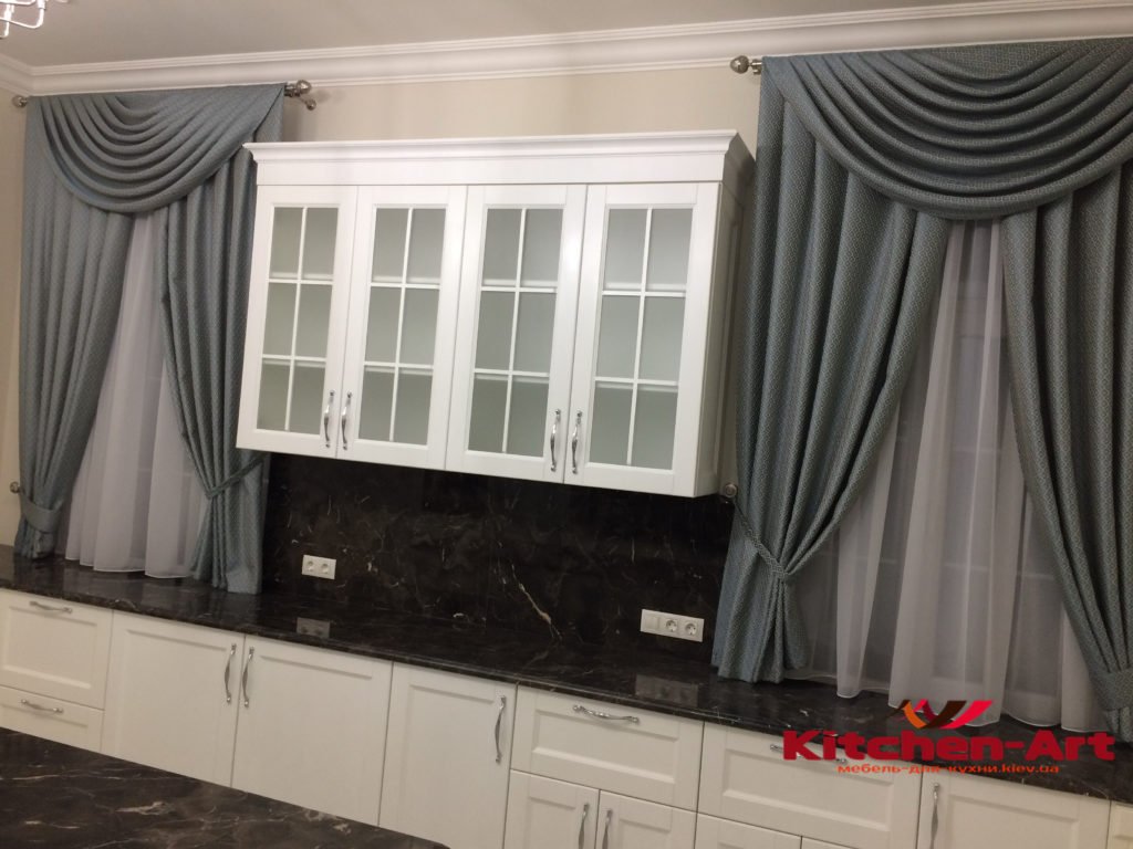 дизайнерская кухня из дуба в Ирпене