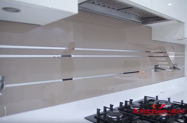 фатрук в кухню из стекла