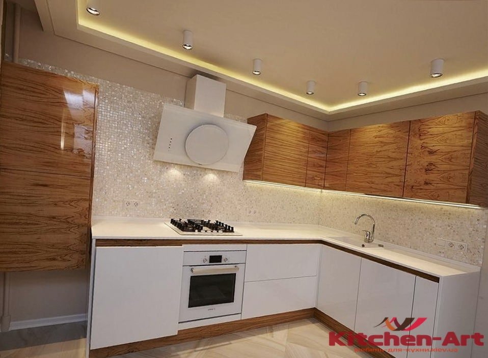 Кухня с подсветкой
