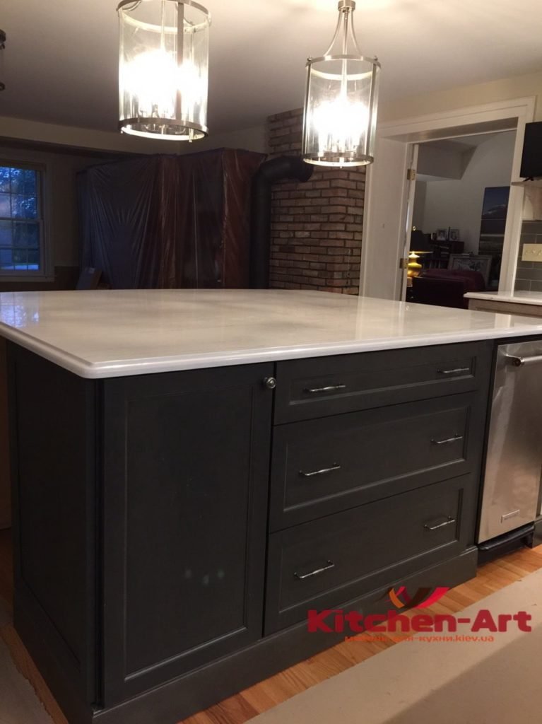 деревянный кухонный остров на зака