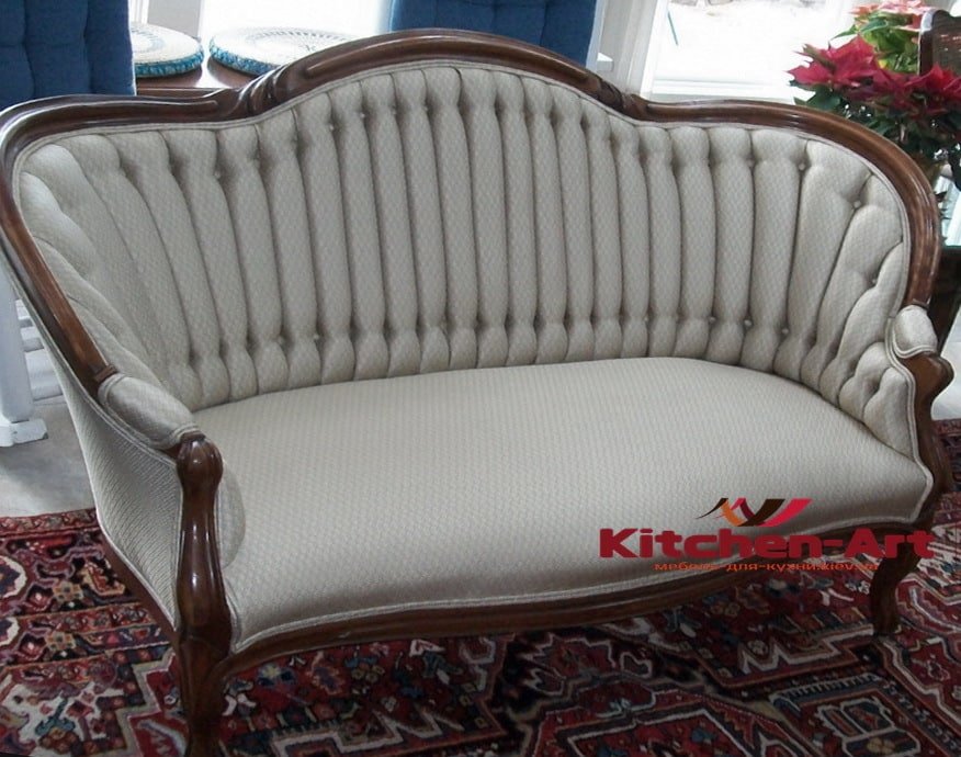 элитный диван классический