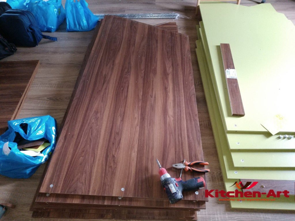 изготовление шкафов для мансарды