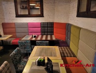 Угловой диван в ресторан