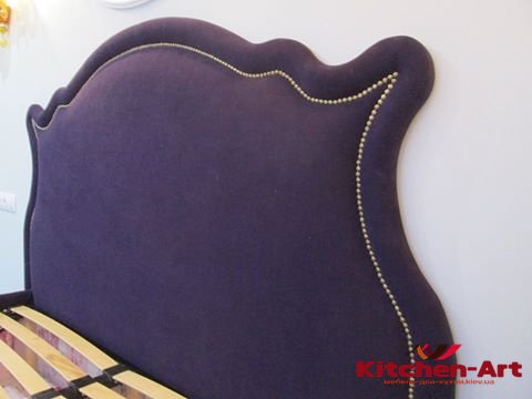 Дерев'яне узголів'я ліжка ціна