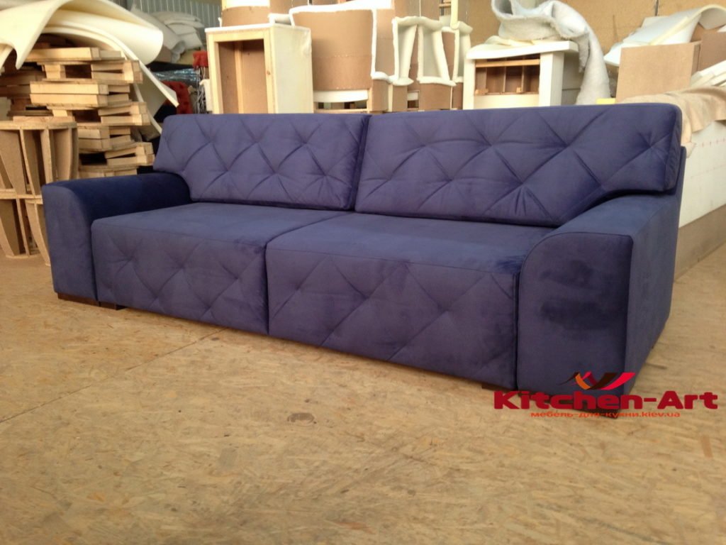 синий диван