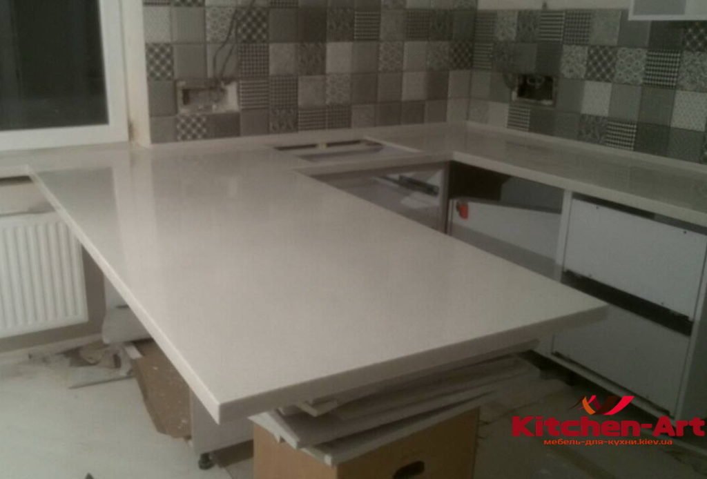 Акриловая столешница для кухни на заказ