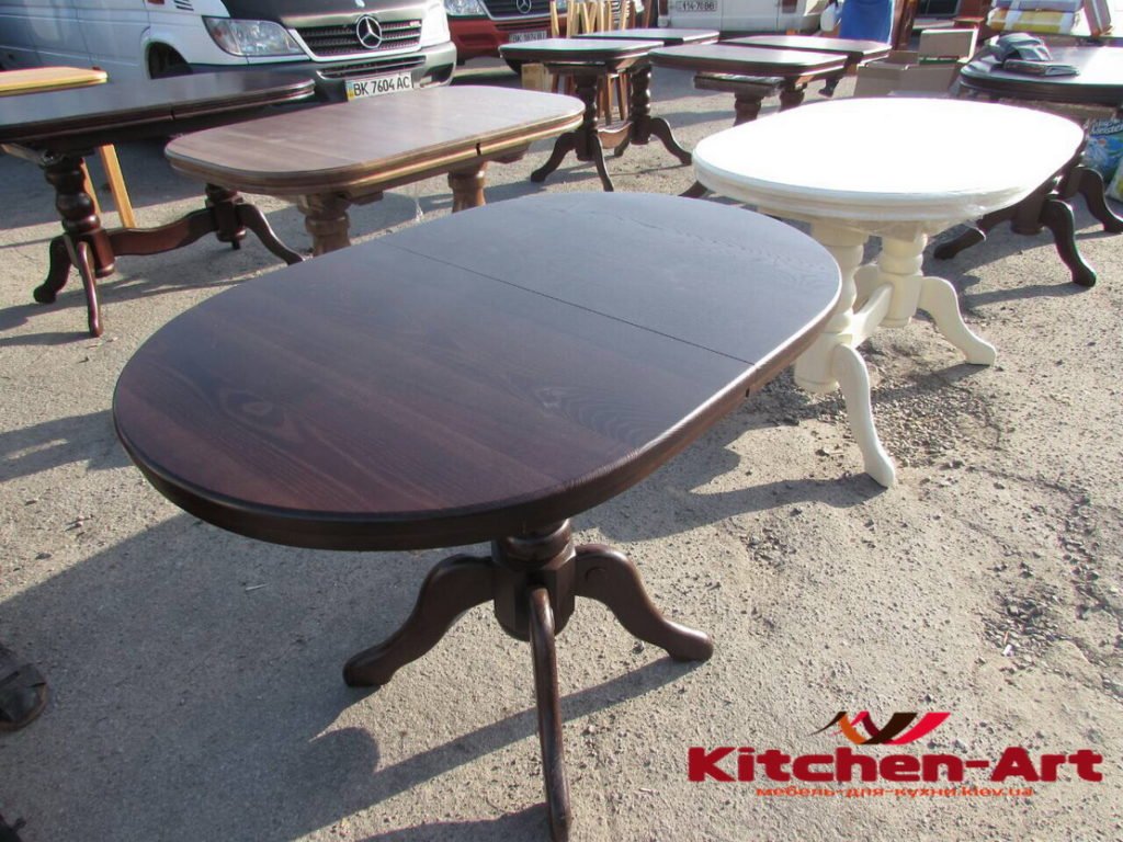 Продажа деревянных столов