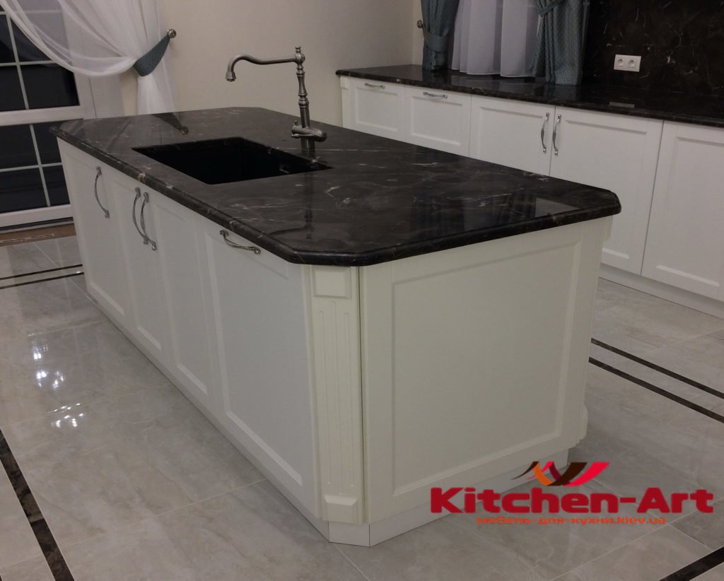 кухонный остров из дерева на заказ Вышгород