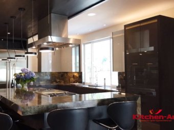 Барная стойка в кухню из камня на заказ Барная стойка в кухню из камня на заказ