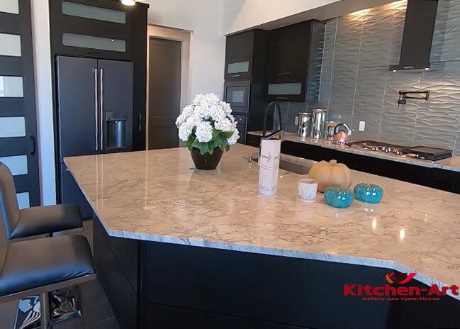 кухонный остров из массива