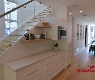 лестница на второй этаж дома