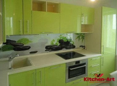Глянцевая кухня зеленого цвета Глянцевая кухня зеленого цвета