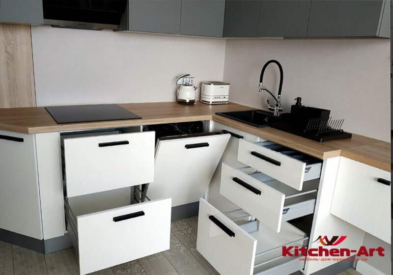 кухонный шкаф