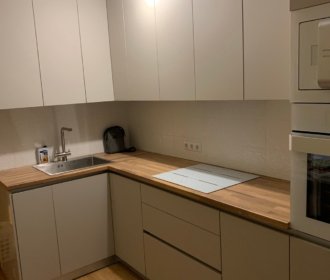 L shaped kitchen