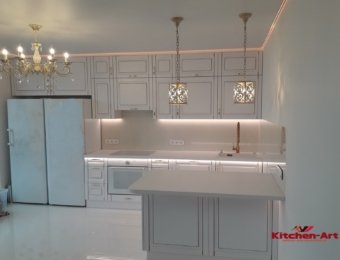 островная кухня из массива ясеня