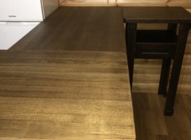 дубовый остров с деревянной столешницей столешница из массива дуба срощенного