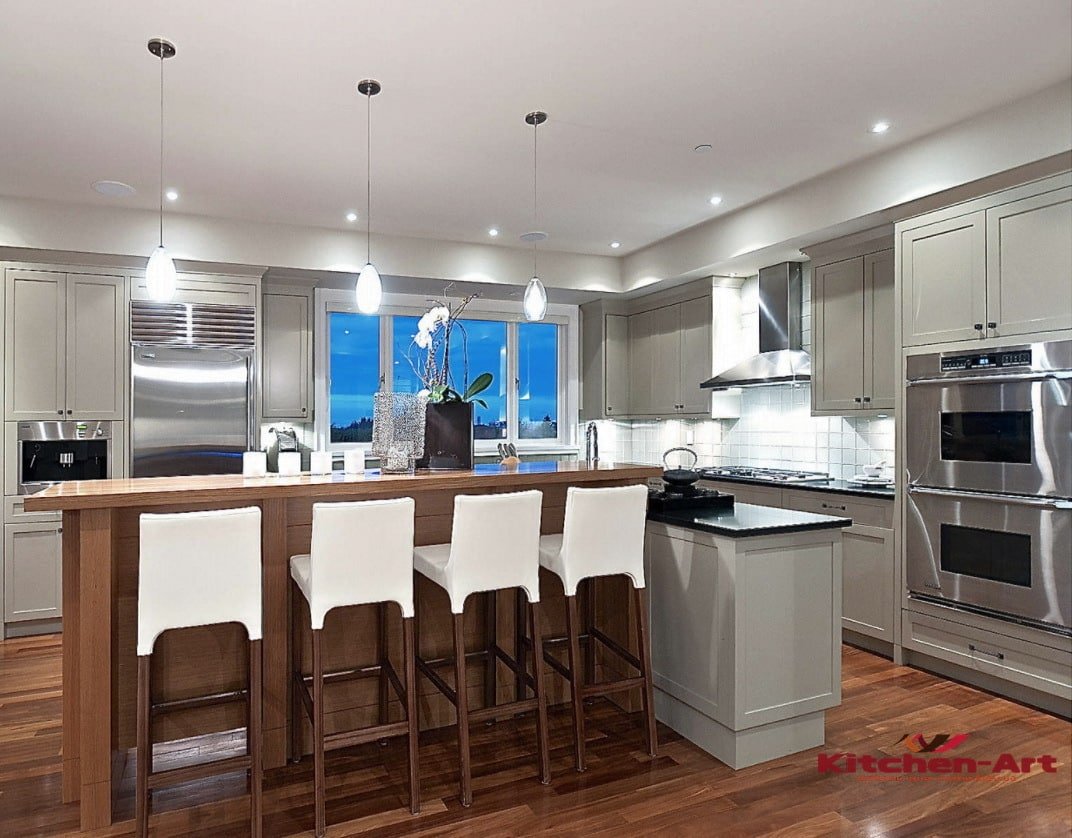 кухонна комбінована барна стійка з дерев'яною стільницею