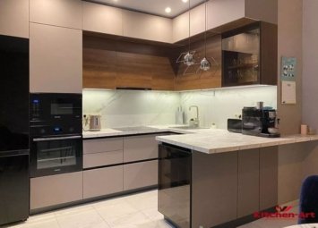 Кухня буквоюп з вікном фото