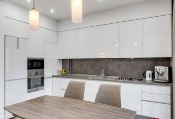 черно біла вбудована кухня черно біла вбудована кухня