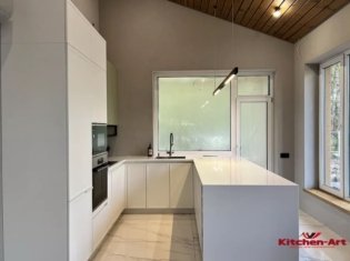 продаж вбудованої кухні