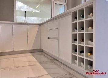 продаж вбудованої кухні Бровани