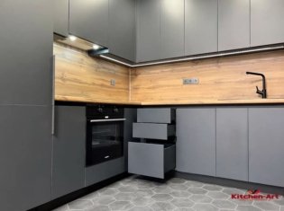кутова вбудована кухня сіра
