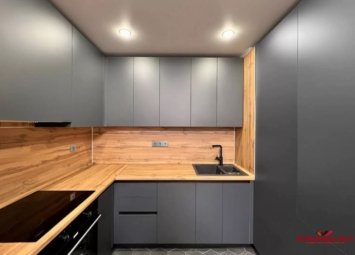 п вбудована кухня