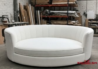 Виготовлення радіусних диванів на замовлення