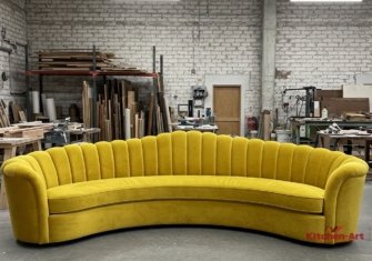 Изготовление радиусных диванов под заказ желтого цвета