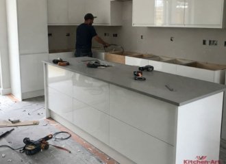 услуга замены старой столешницы