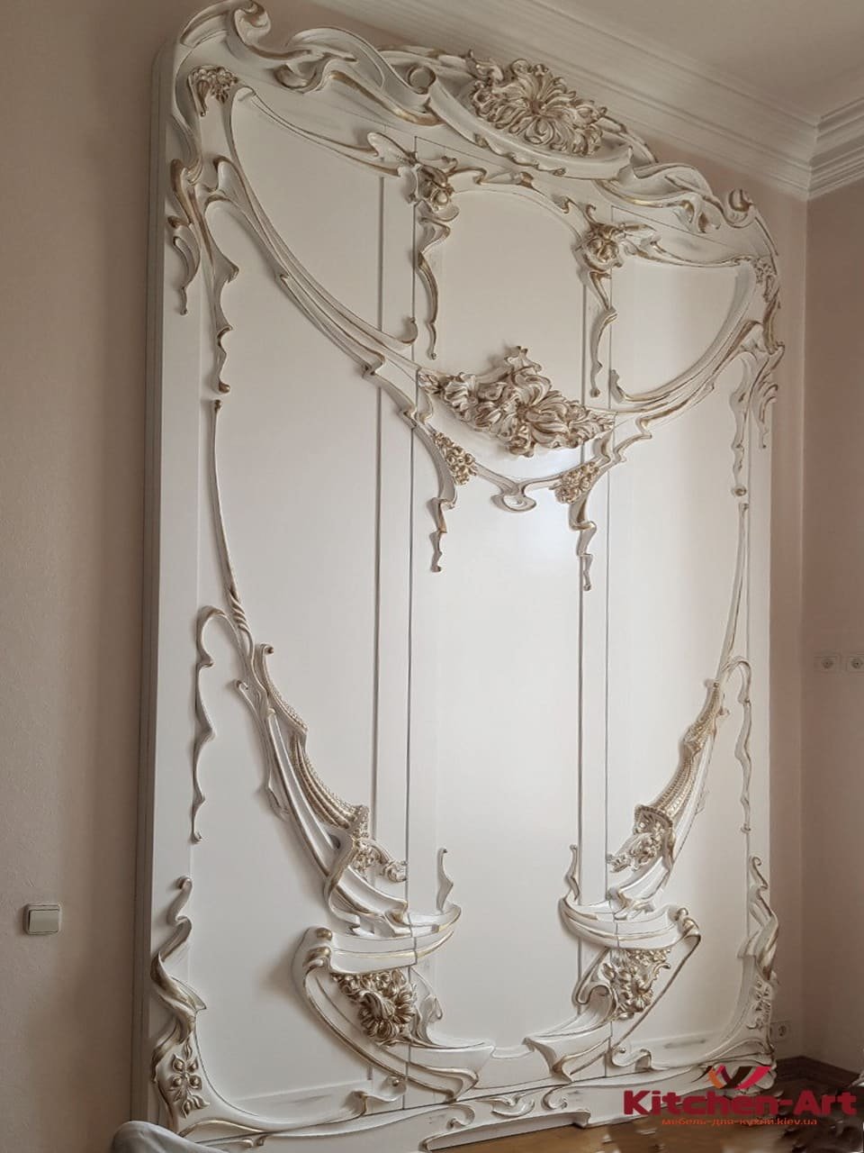 купить деревянную мебель Киев