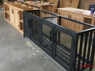 гардеробні та кухні