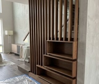 изготовление мебели под лестницу на заказ