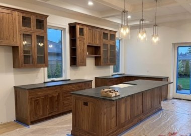 заказать кухню из дерева