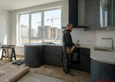 kitchen-round-ua_03 темная радиусная кухня