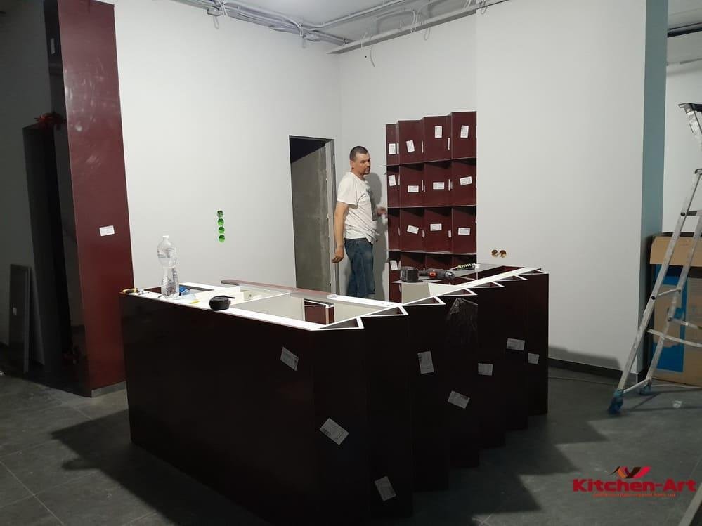 Функціональна барна станція та стійка за індивідуальними розмірами